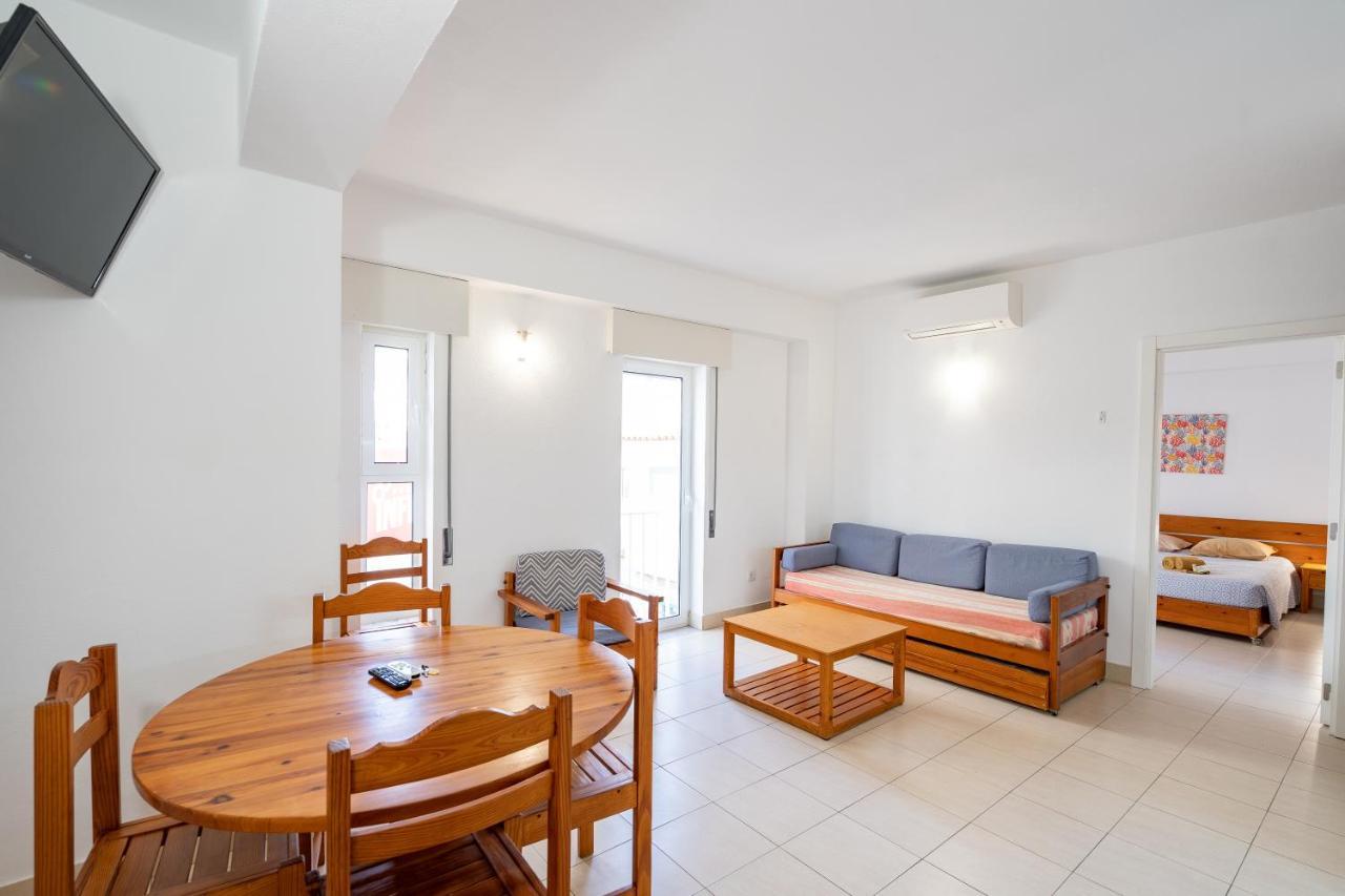Edificio Sequeira - Alojamento Local By Umbral Αλμπουφέιρα Εξωτερικό φωτογραφία