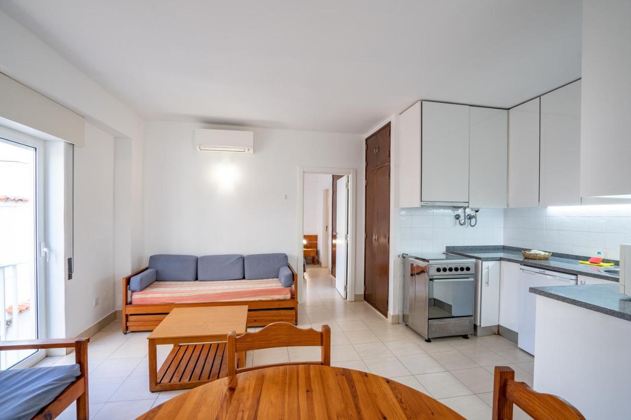 Edificio Sequeira - Alojamento Local By Umbral Αλμπουφέιρα Εξωτερικό φωτογραφία